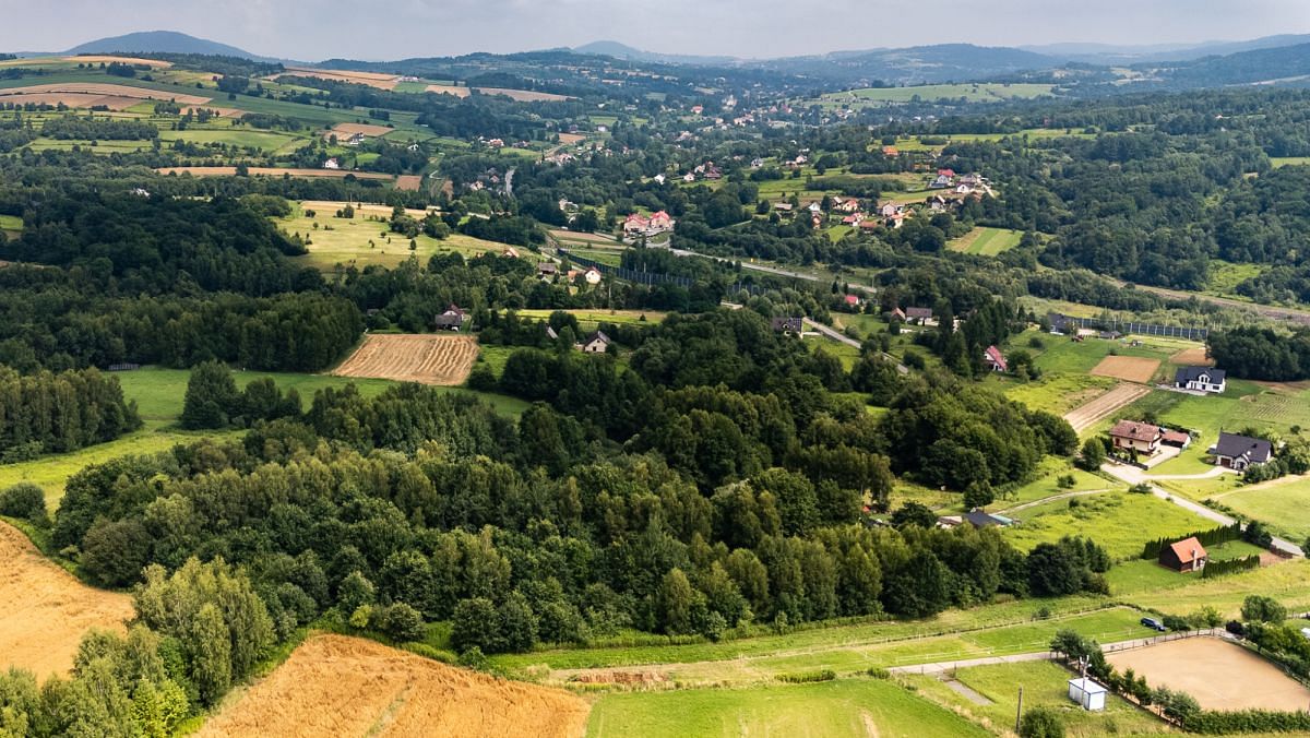 Działka  pokojowe na Sprzedaż