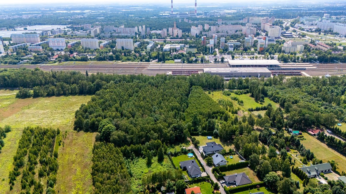 Działka  pokojowe na Sprzedaż