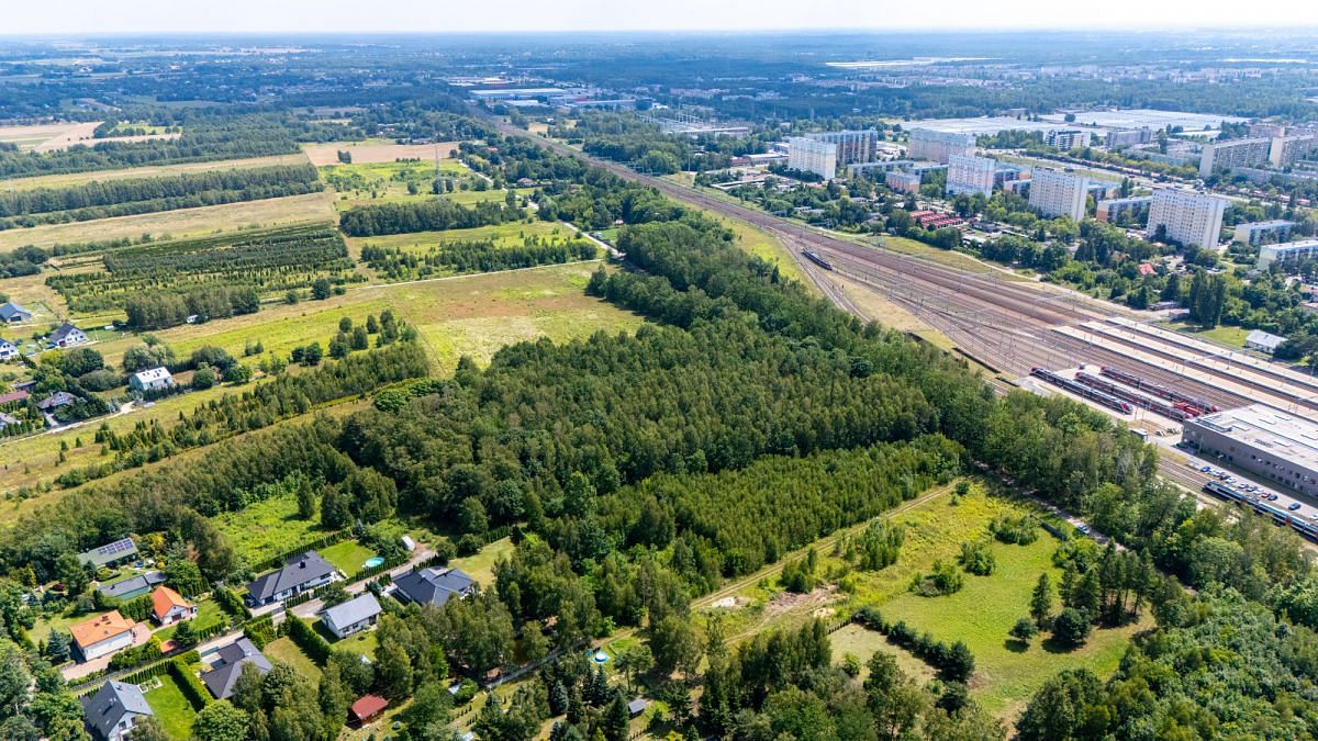 Działka  pokojowe na Sprzedaż