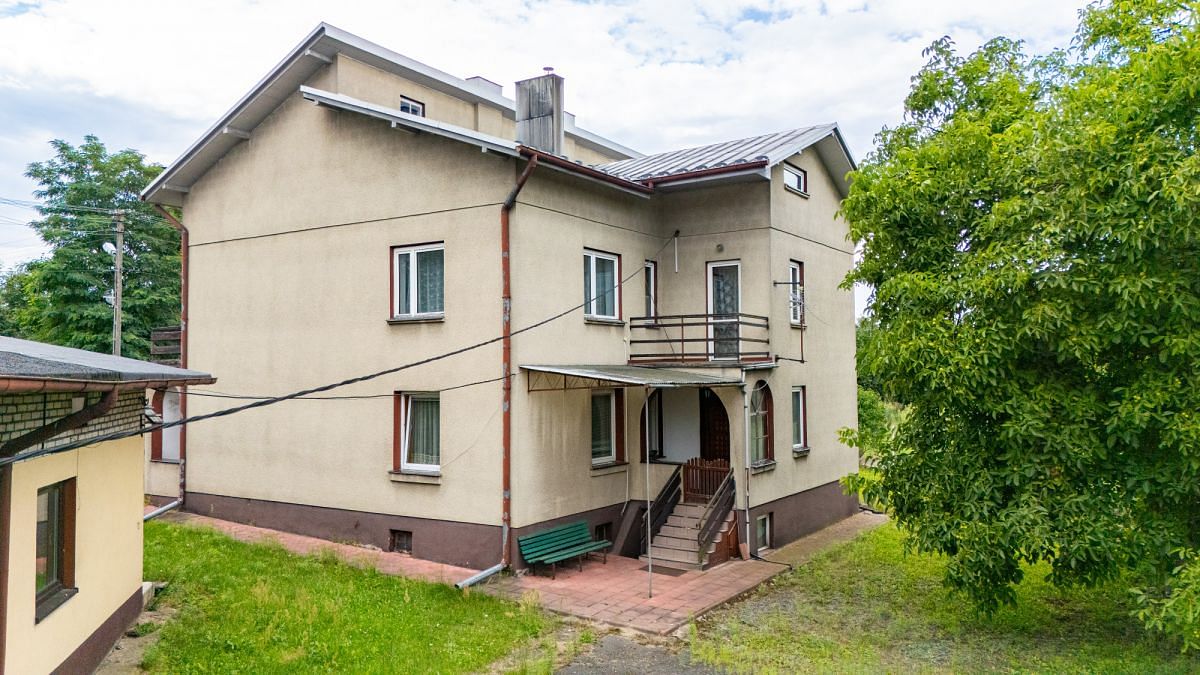 Dom 5 pokojowe na Sprzedaż