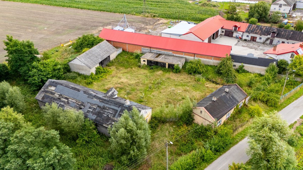 Dom 4 pokojowe na Sprzedaż