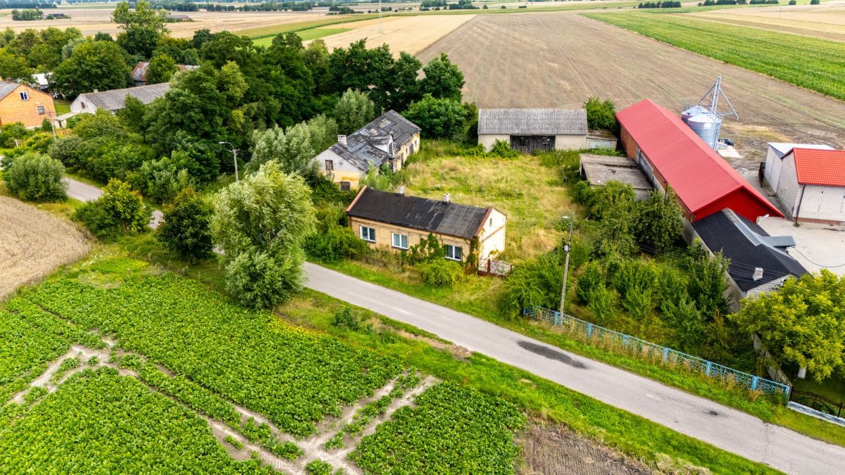 Dom 4 pokojowe na Sprzedaż