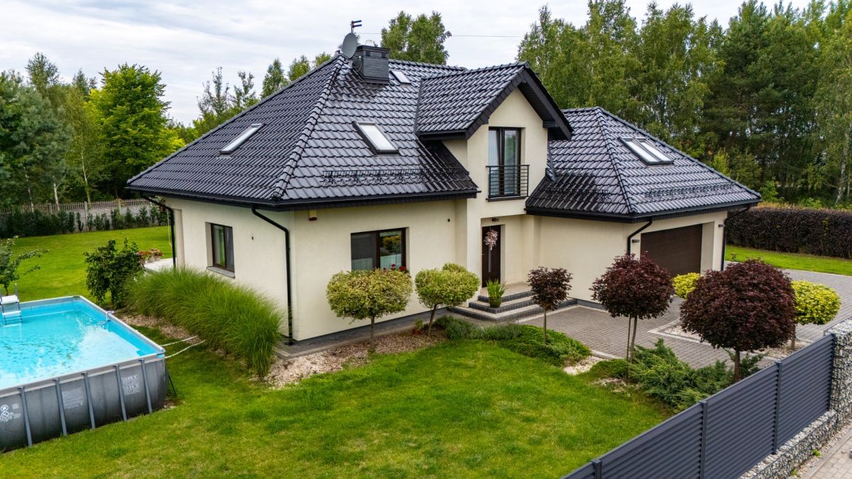 Dom 5 pokojowe na Sprzedaż