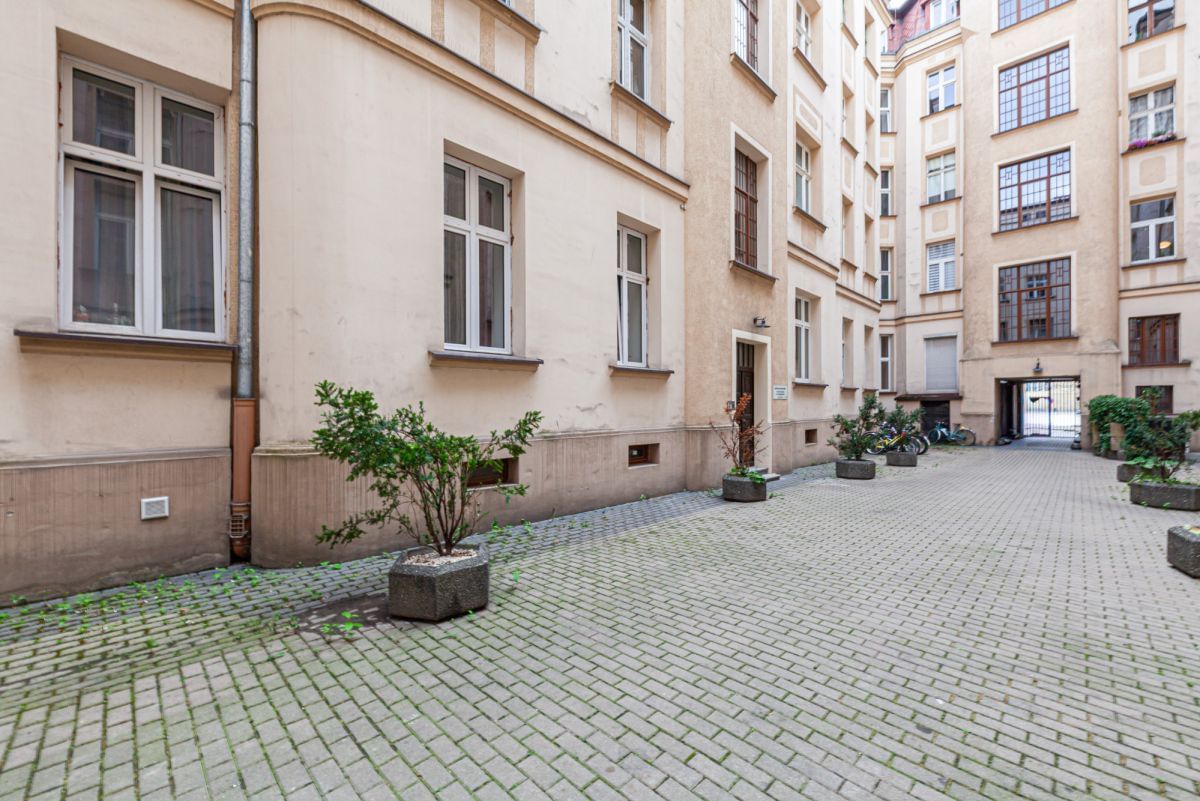 Mieszkanie 4 pokojowe na Sprzedaż