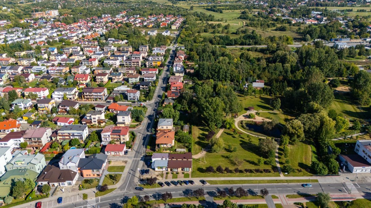 Dom 4 pokojowe na Sprzedaż