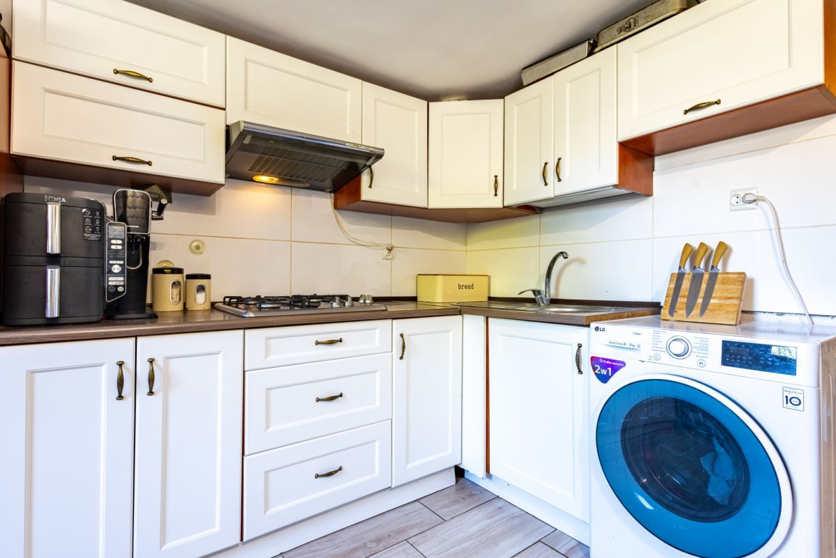 Dom 4 pokojowe na Sprzedaż