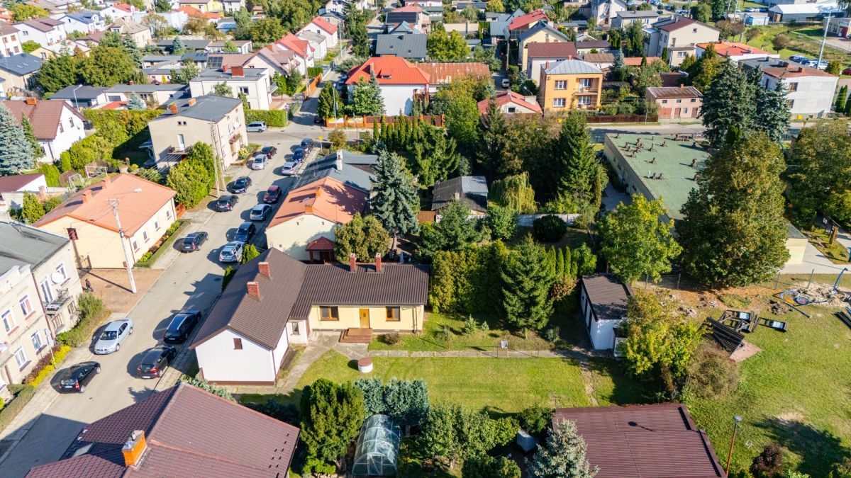 Dom 5 pokojowe na Sprzedaż