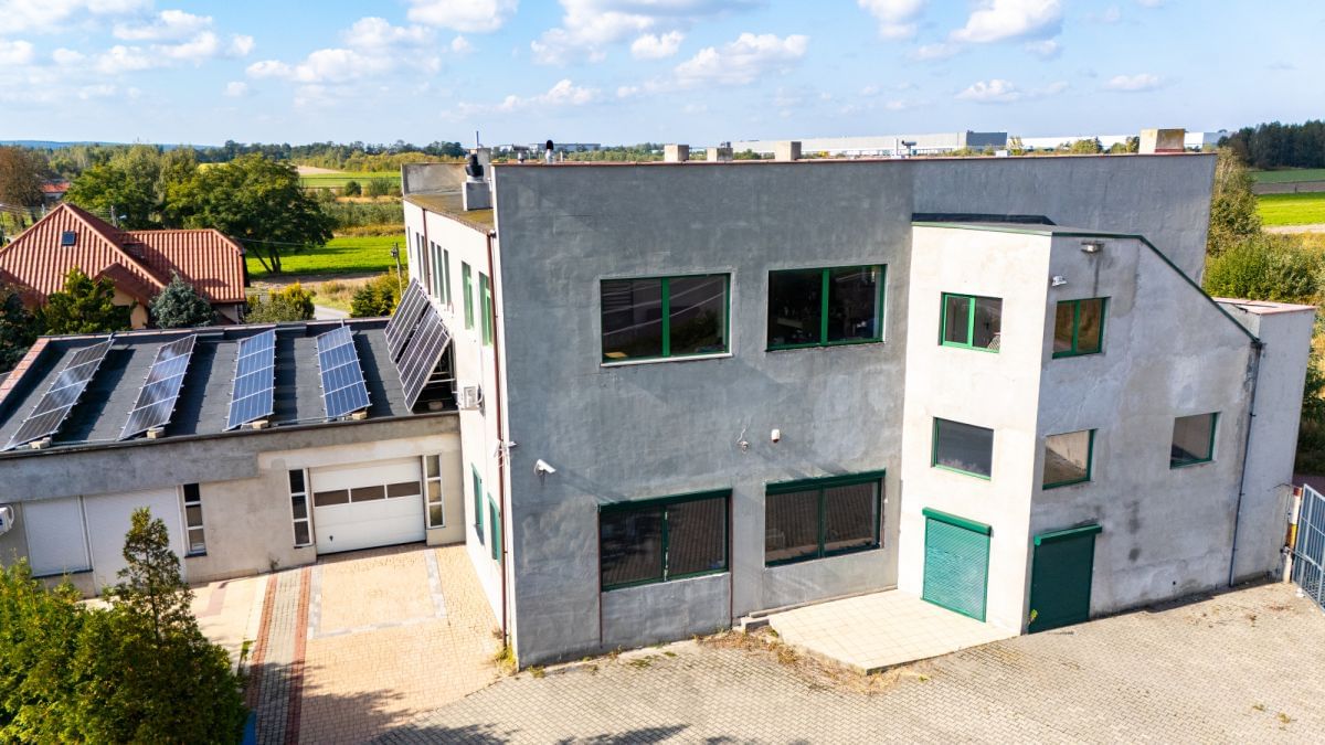 Lokal użytkowy  pokojowe na Sprzedaż