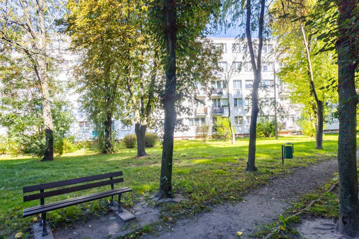 Mieszkanie 4 pokojowe na Sprzedaż