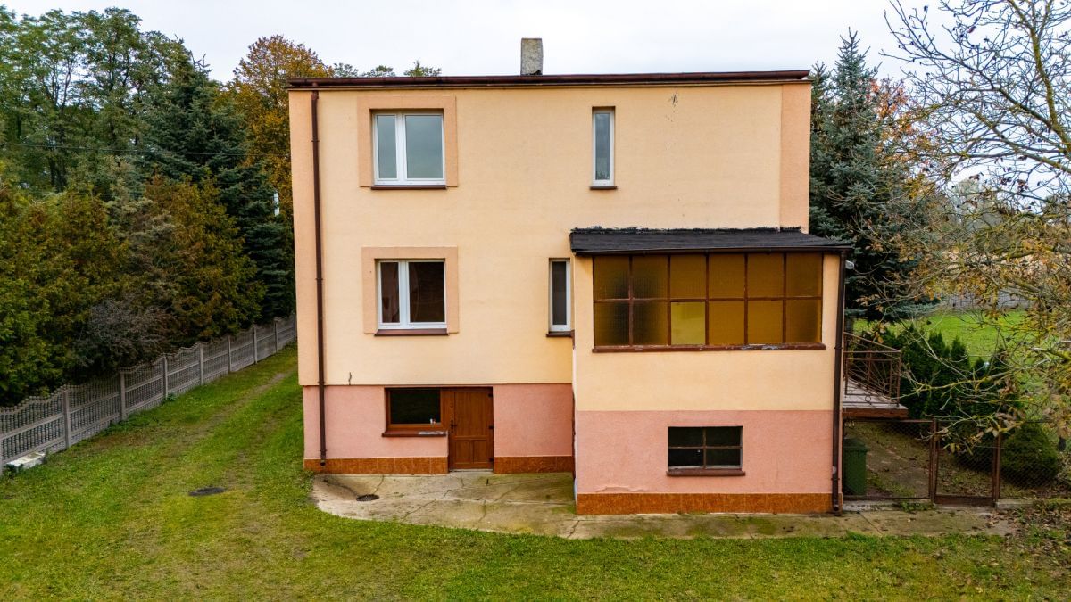 Dom 6 pokojowe na Sprzedaż