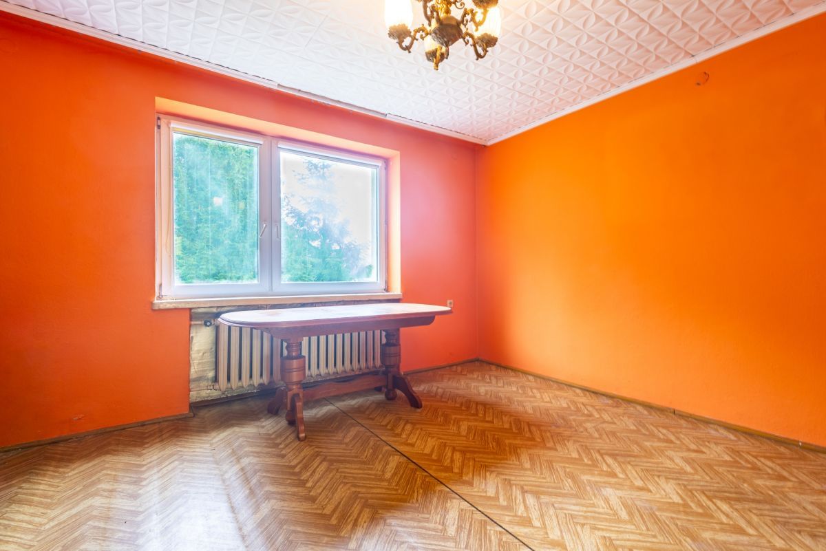 Dom 6 pokojowe na Sprzedaż