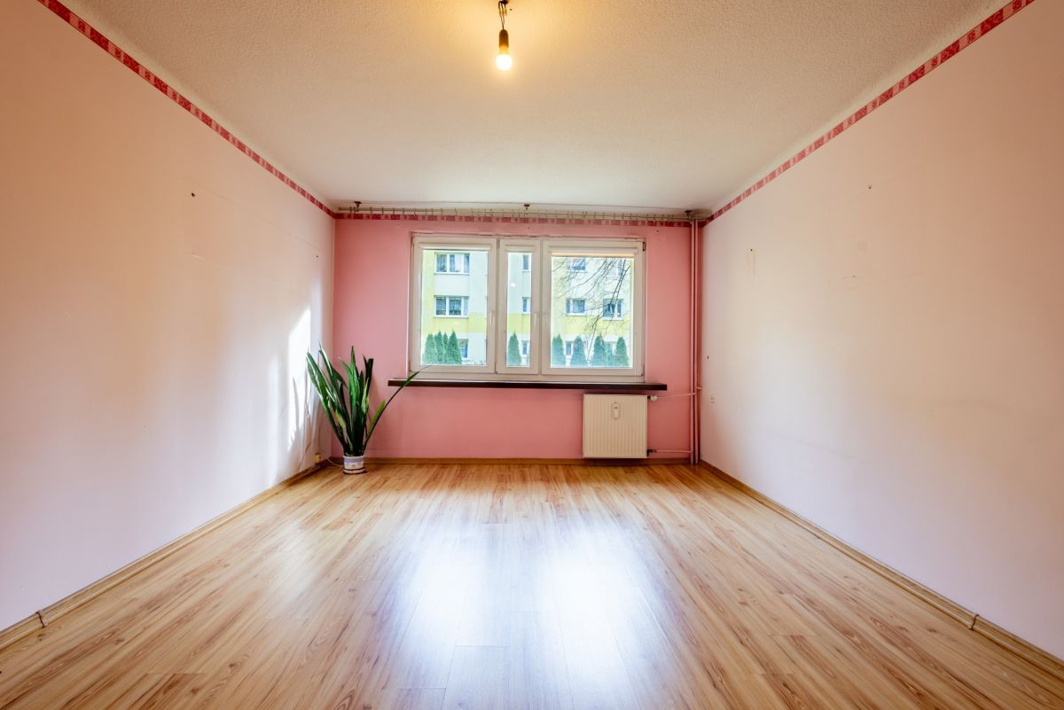 Mieszkanie 4 pokojowe na Sprzedaż