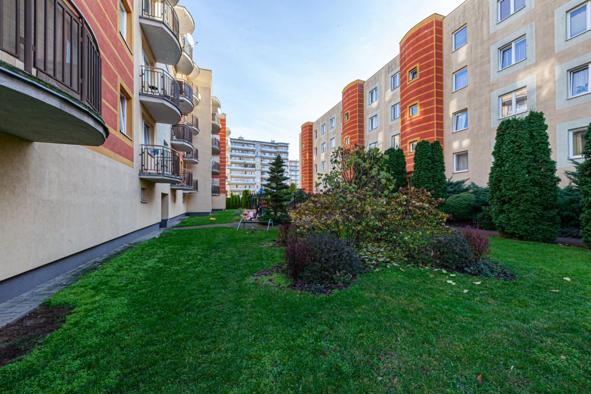 Mieszkanie 3 pokojowe na Sprzedaż