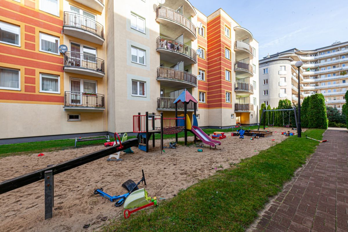 Mieszkanie 3 pokojowe na Sprzedaż