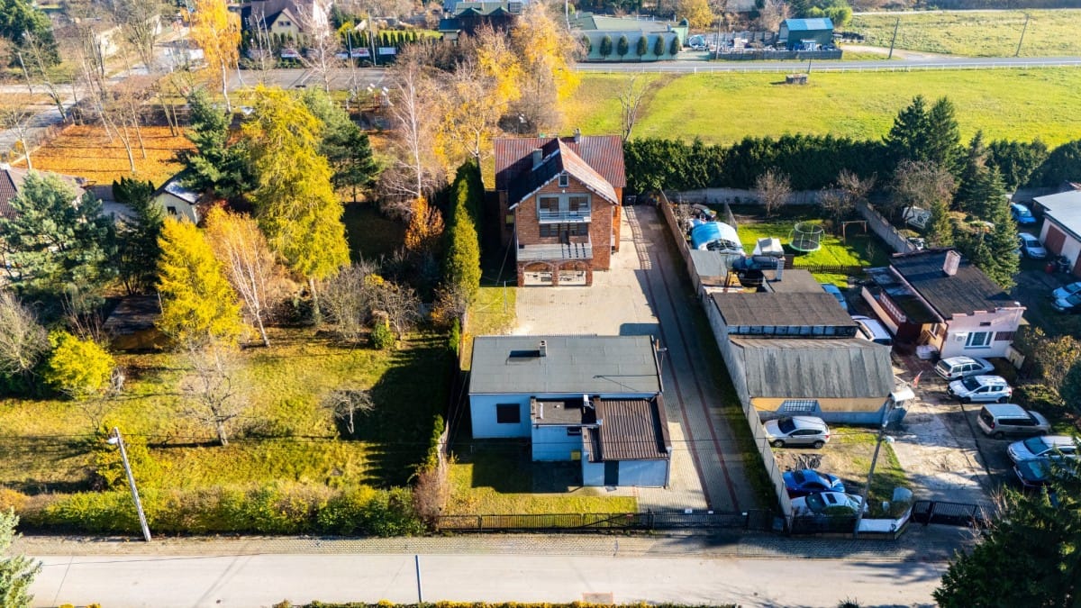 Dom 12 pokojowe na Sprzedaż