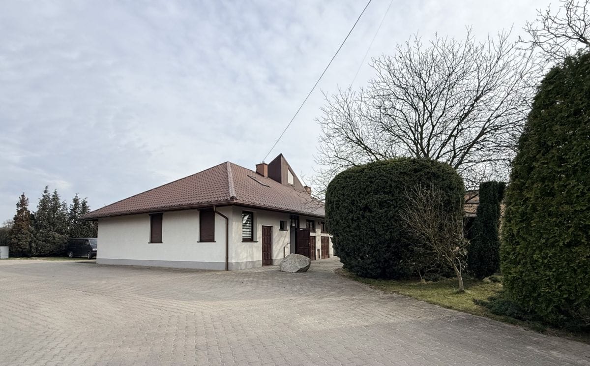 Lokal użytkowy  pokojowe na Wynajem