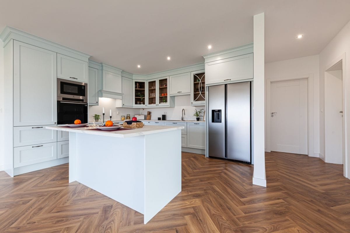 Dom 10 pokojowe na Sprzedaż