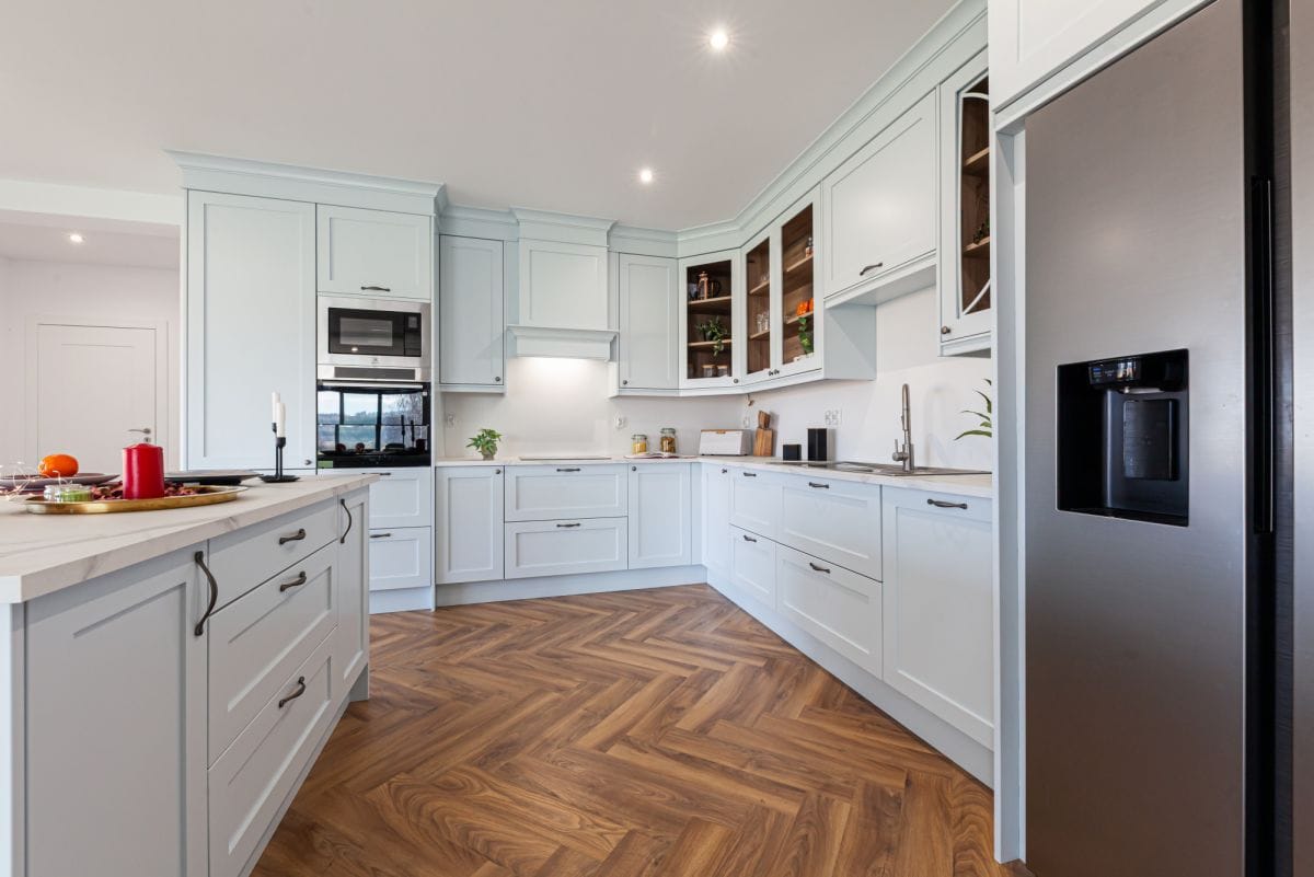 Dom 10 pokojowe na Sprzedaż