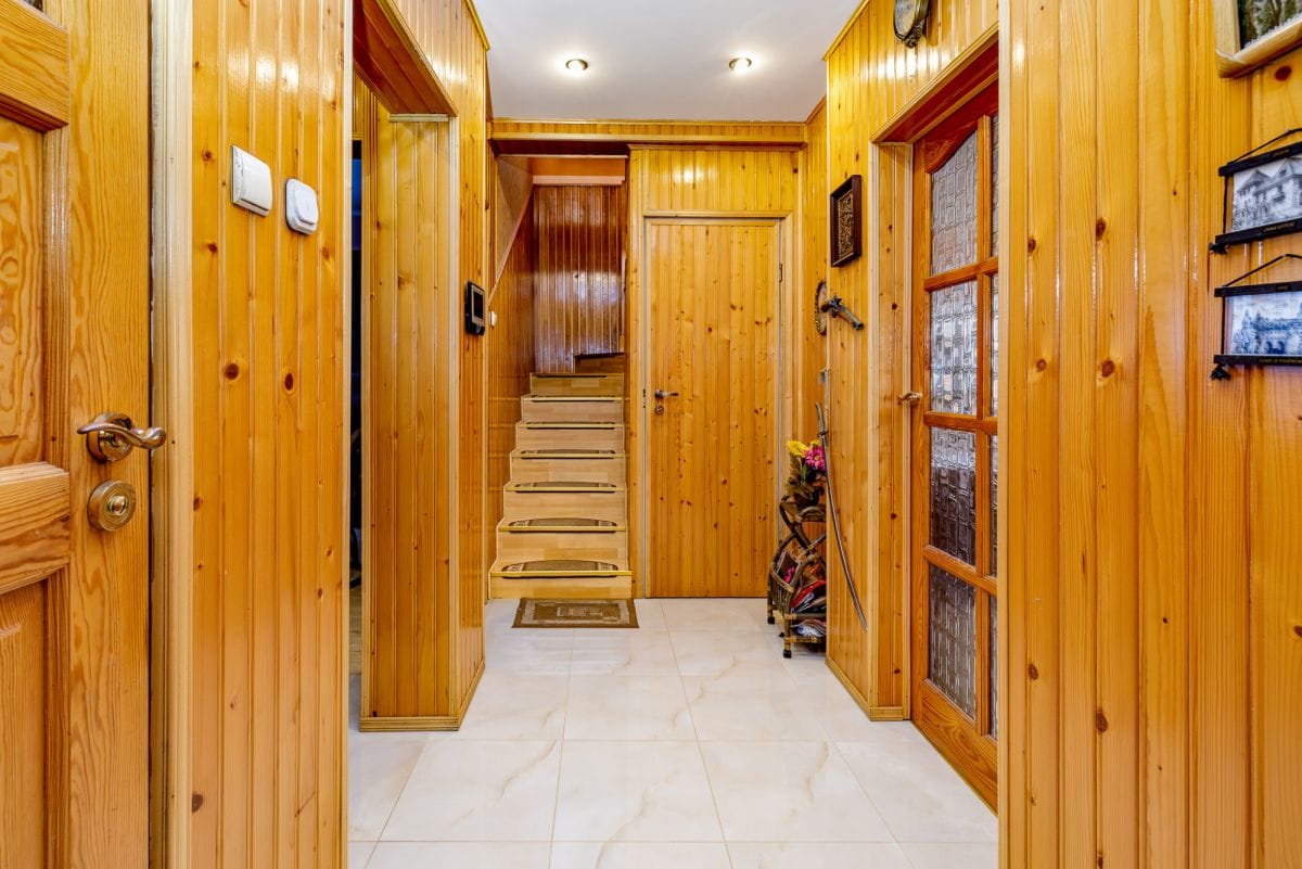 Dom 5 pokojowe na Sprzedaż