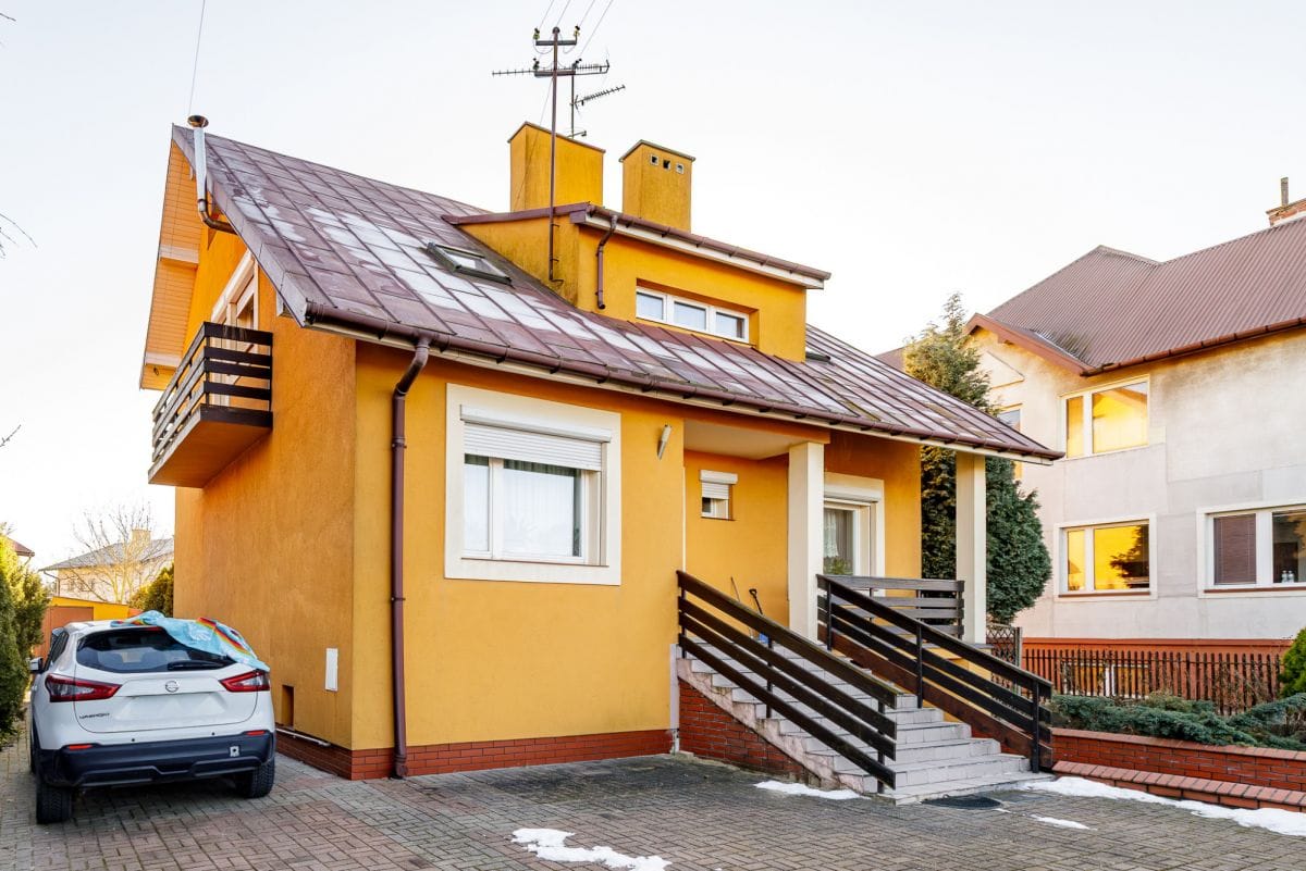 Dom 5 pokojowe na Sprzedaż