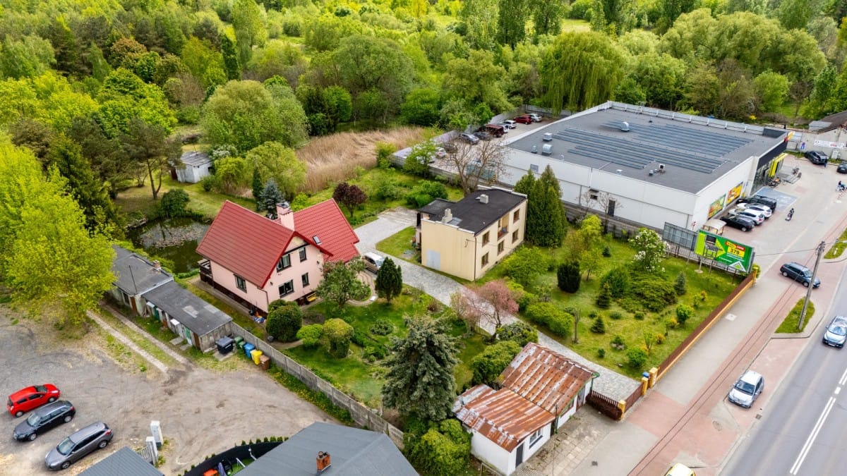 Działka  pokojowe na Sprzedaż