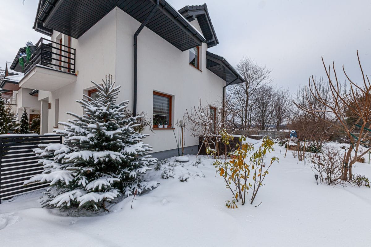 Dom 4 pokojowe na Sprzedaż