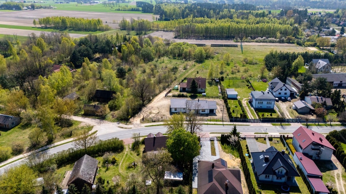 Dom 5 pokojowe na Sprzedaż