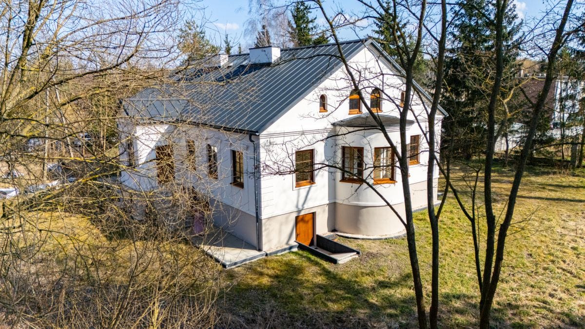 Dom 5 pokojowe na Sprzedaż