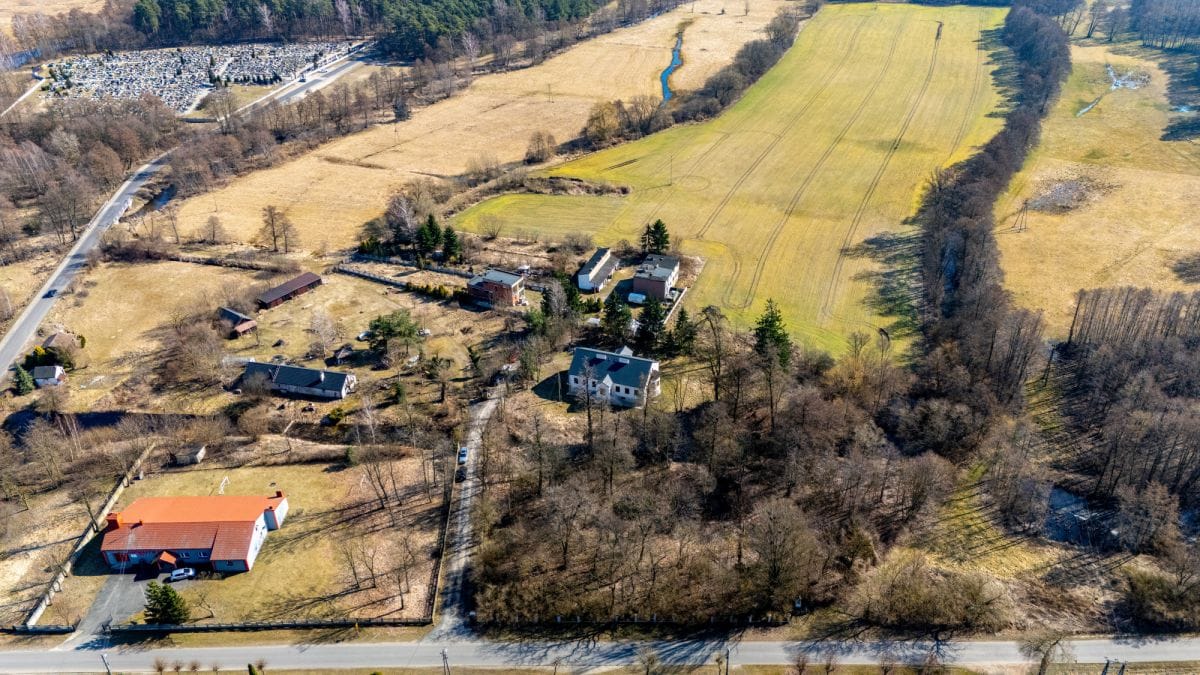 Dom 5 pokojowe na Sprzedaż