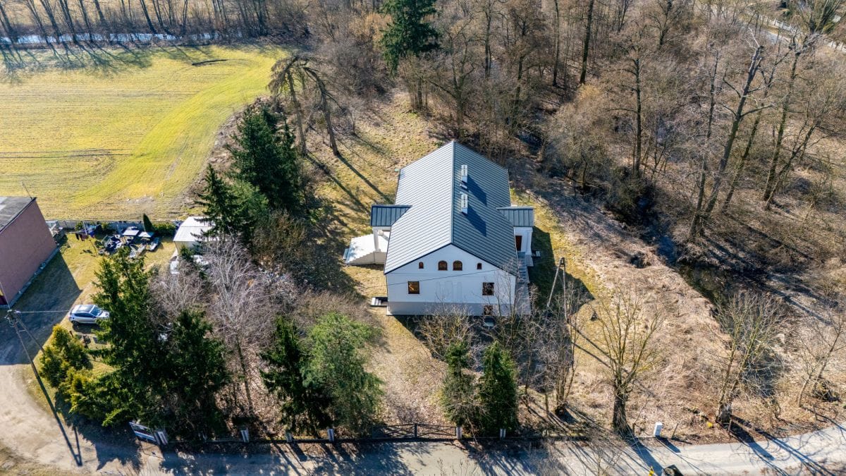 Dom 5 pokojowe na Sprzedaż