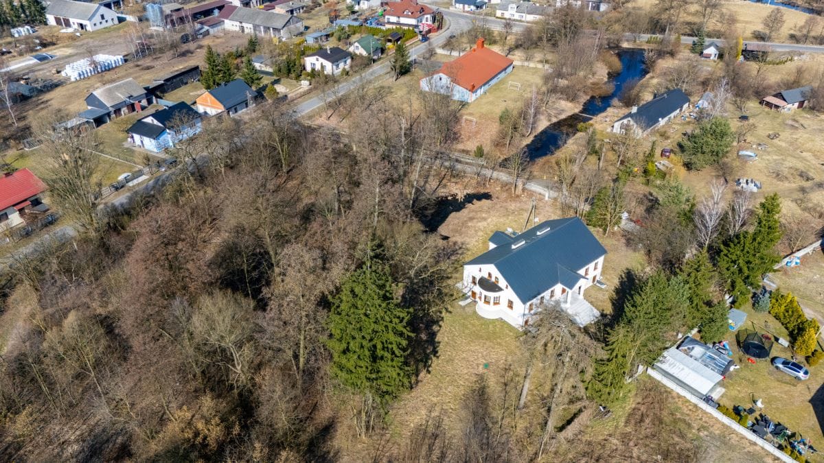 Dom 5 pokojowe na Sprzedaż