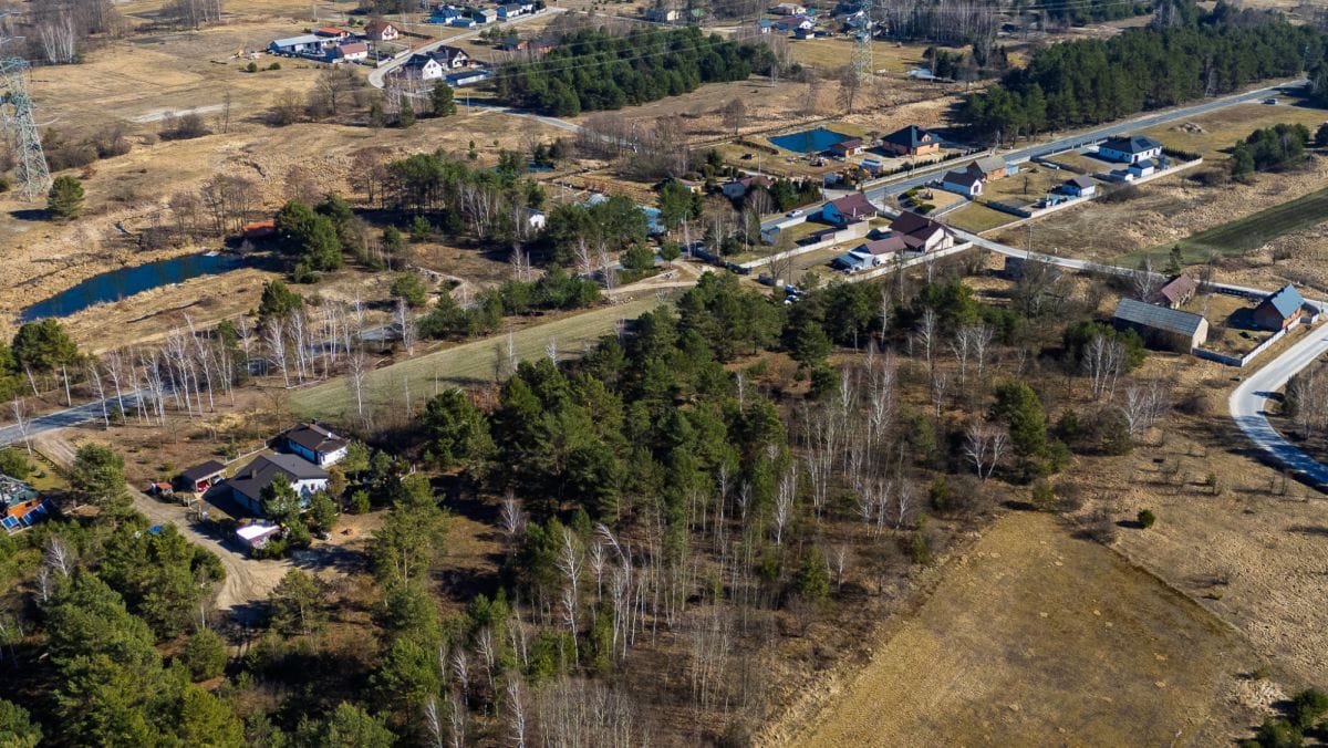 Działka  pokojowe na Sprzedaż