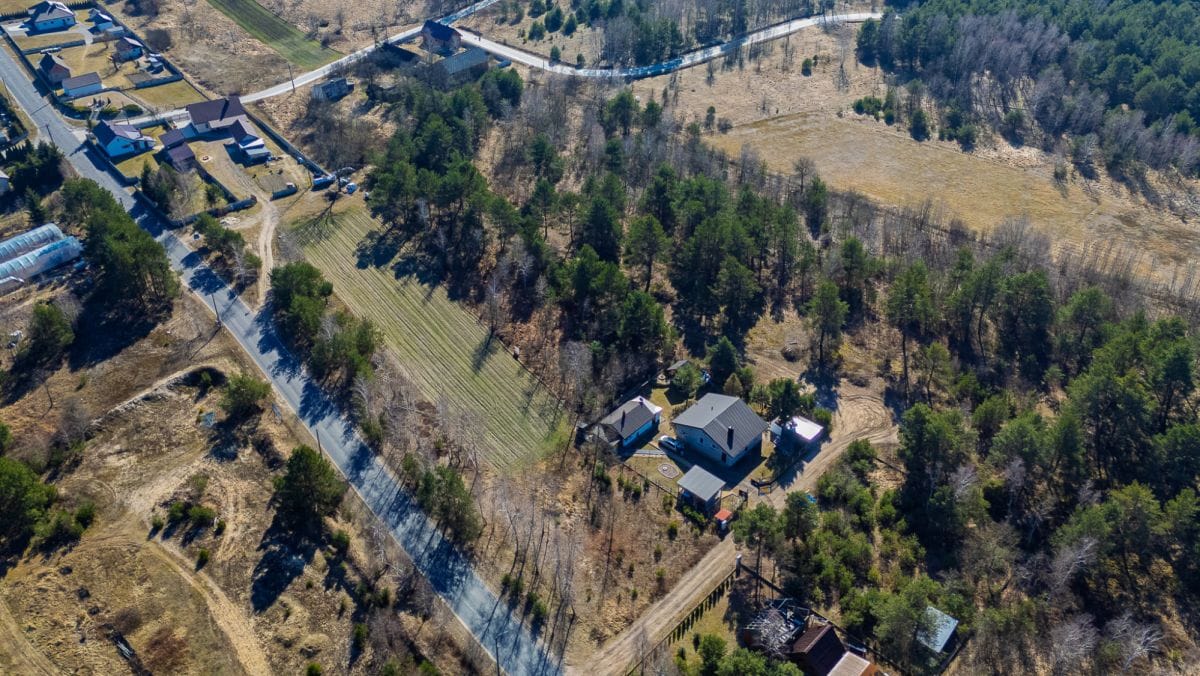 Działka  pokojowe na Sprzedaż