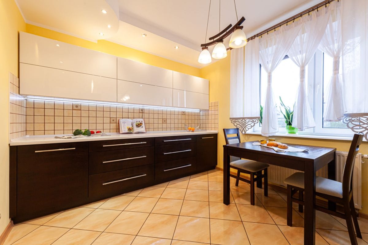 Dom 5 pokojowe na Sprzedaż