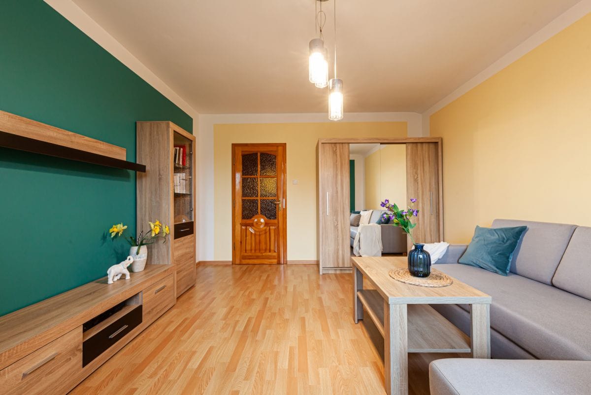 Dom 5 pokojowe na Sprzedaż