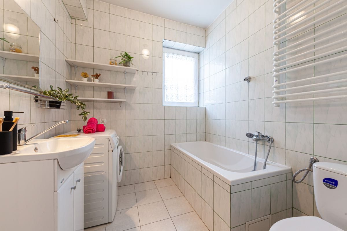 Dom 6 pokojowe na Sprzedaż