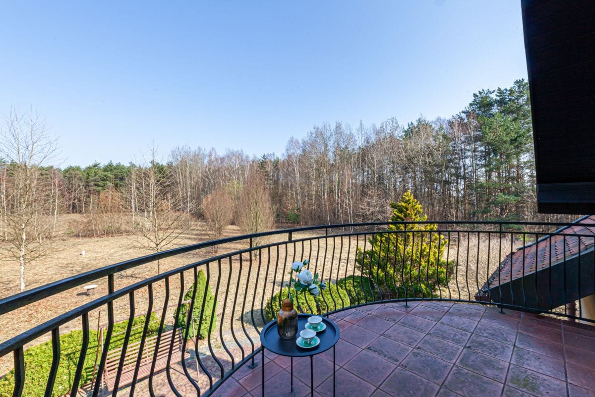 Dom 6 pokojowe na Sprzedaż