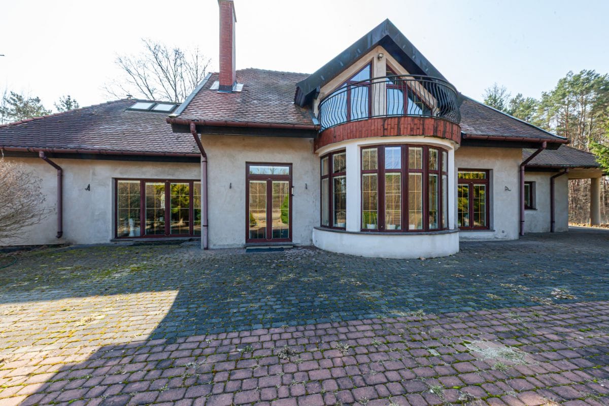 Dom 6 pokojowe na Sprzedaż