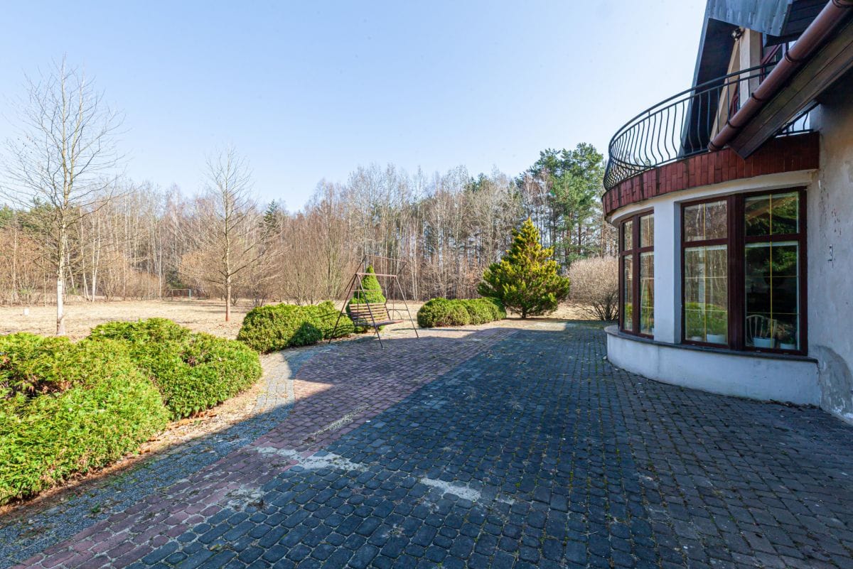 Dom 6 pokojowe na Sprzedaż