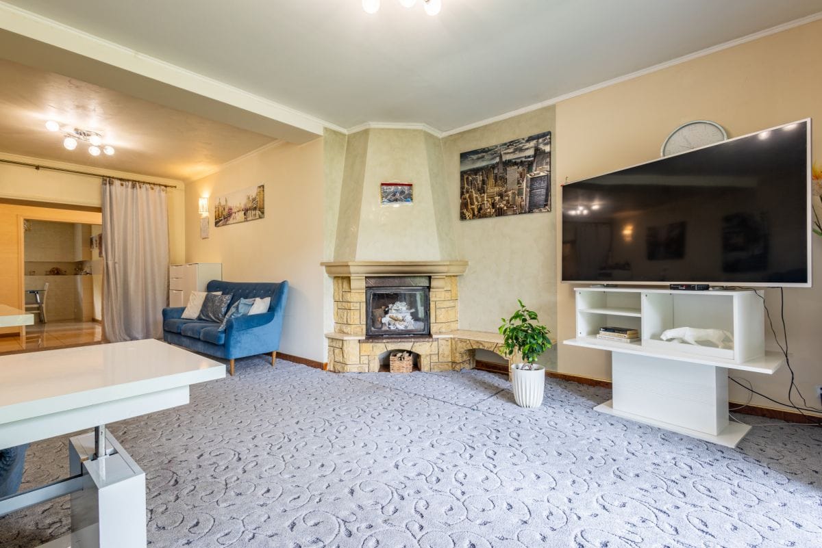 Dom 5 pokojowe na Sprzedaż