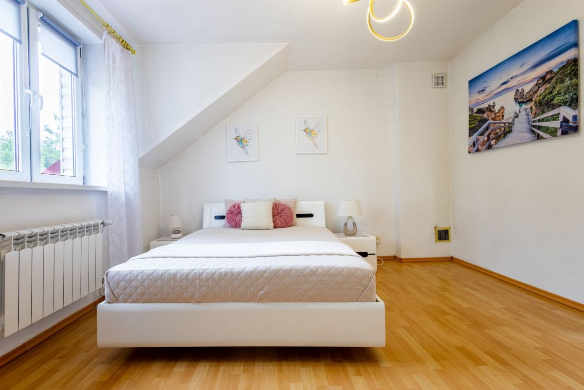 Dom 5 pokojowe na Sprzedaż