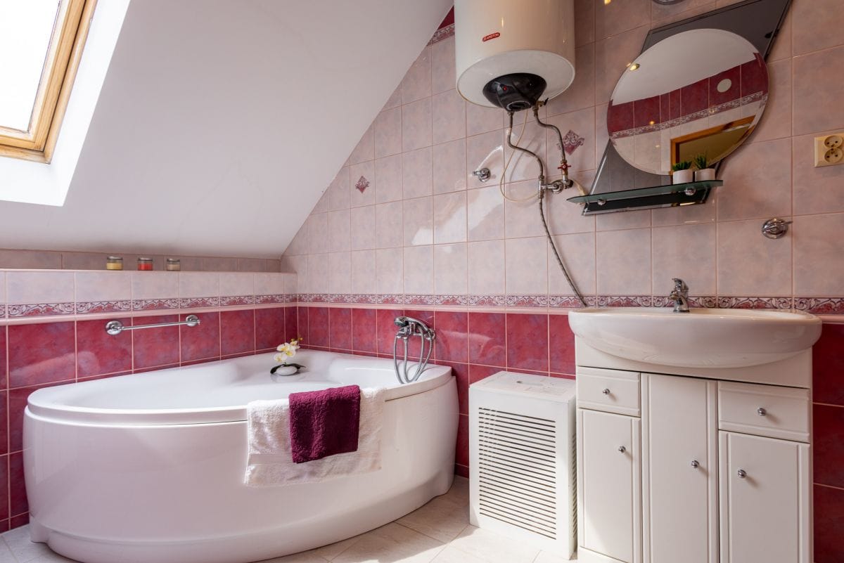 Dom 5 pokojowe na Sprzedaż