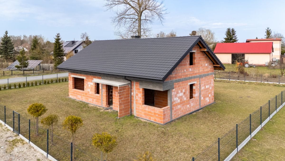 Dom 4 pokojowe na Sprzedaż