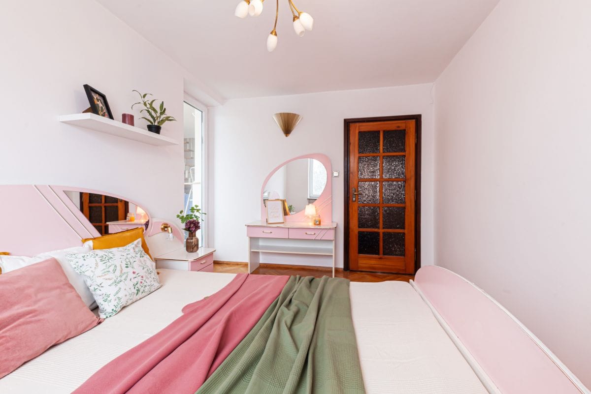 Dom 6 pokojowe na Sprzedaż