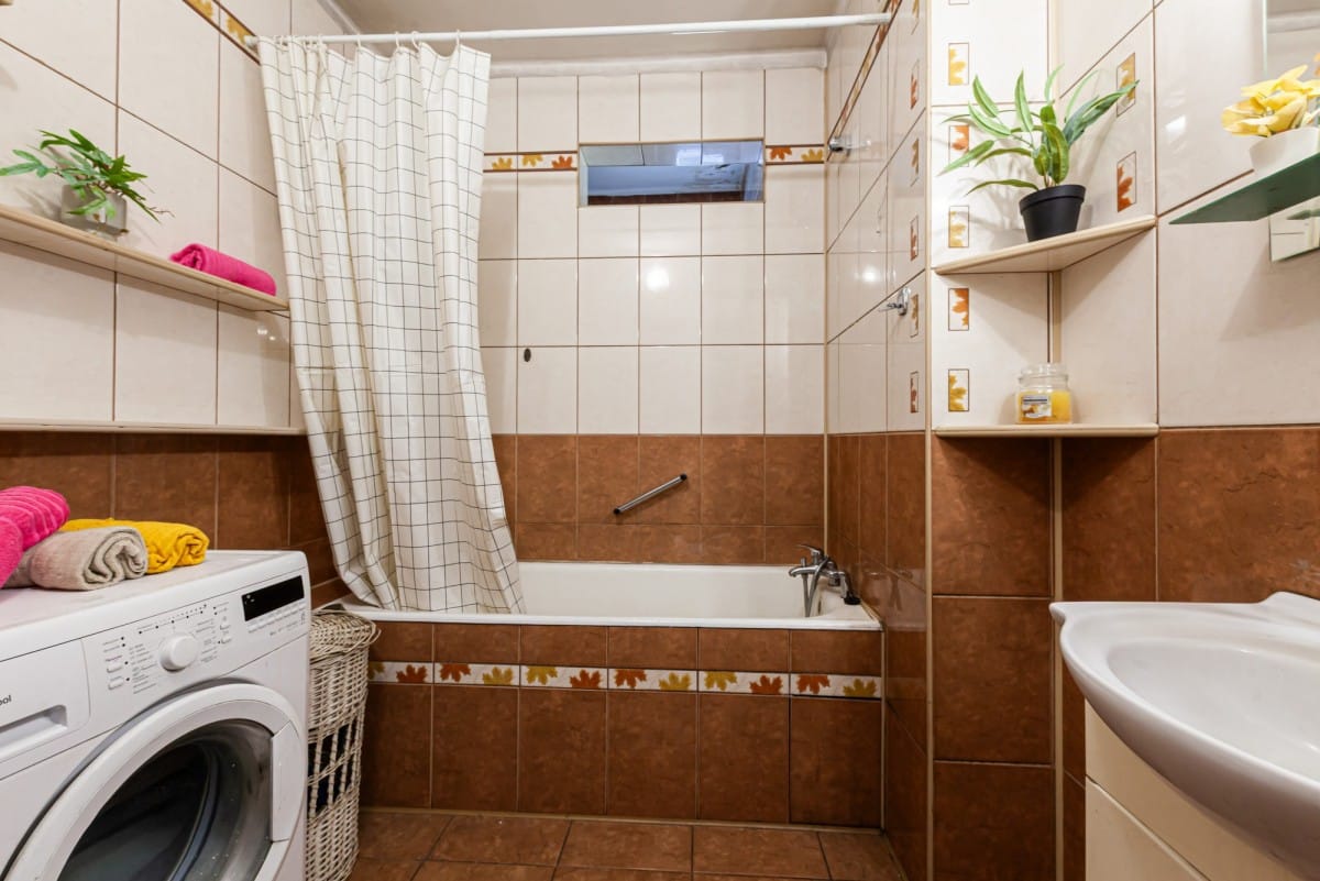 Dom 3 pokojowe na Sprzedaż