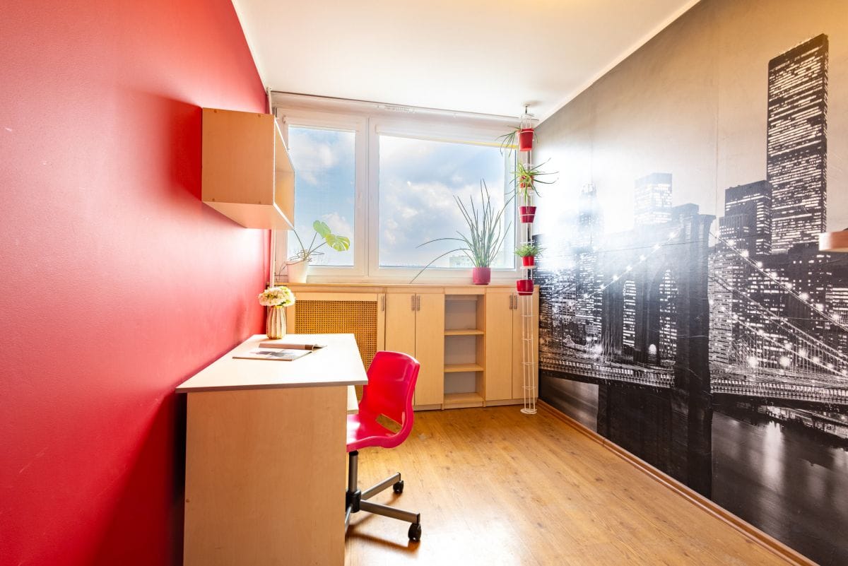 Mieszkanie 4 pokojowe na Sprzedaż