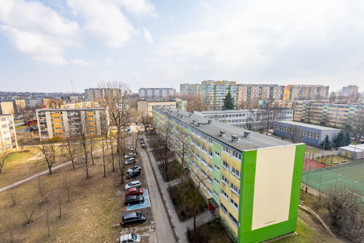 Mieszkanie 4 pokojowe na Sprzedaż