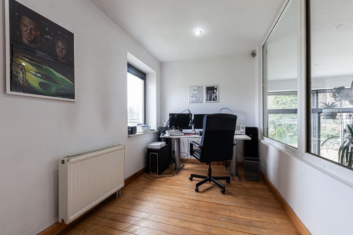 Dom 5 pokojowe na Sprzedaż