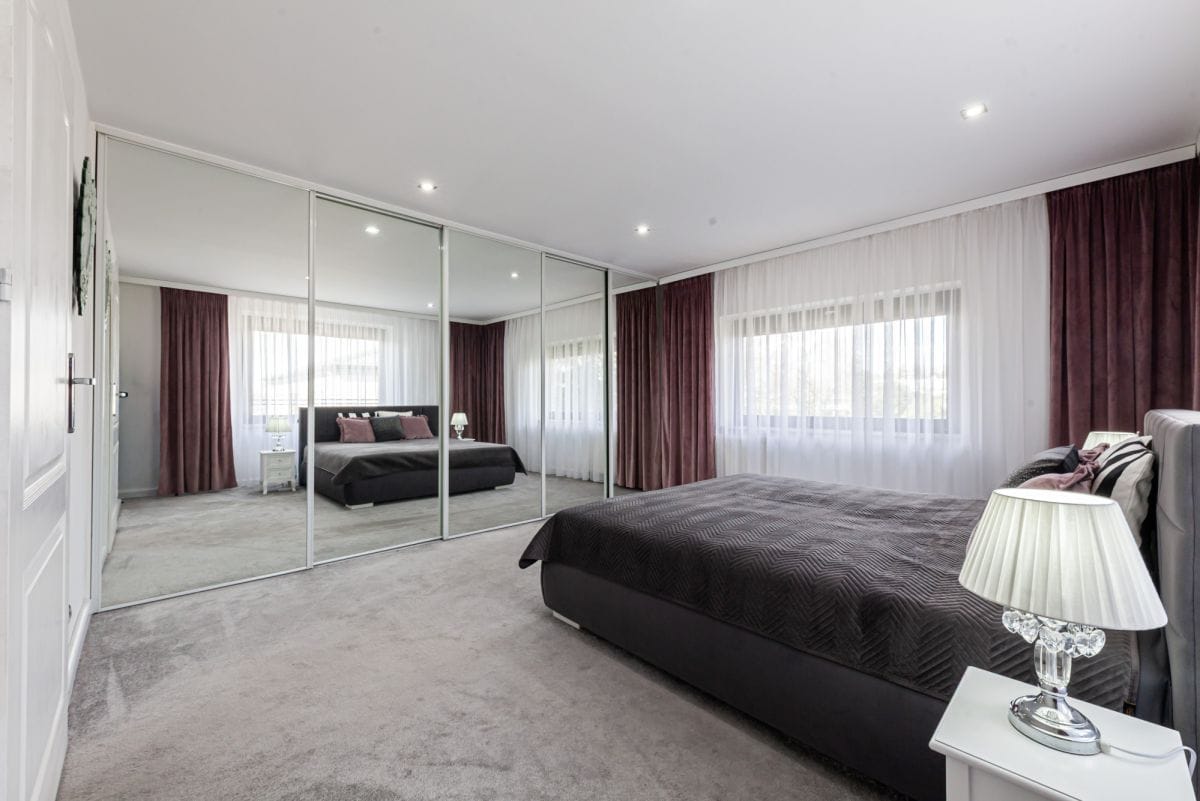 Dom 5 pokojowe na Sprzedaż