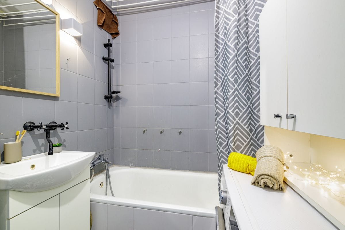 Mieszkanie 3 pokojowe na Sprzedaż